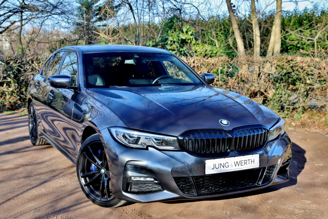 BMW 330e xDrive M Sport